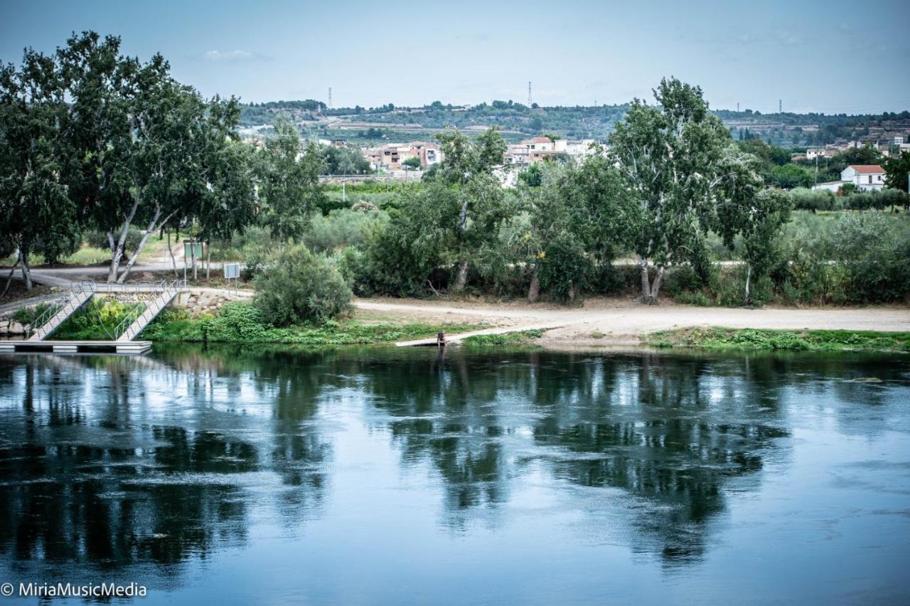 River Ebro Apartments โมราเดเบร ภายนอก รูปภาพ