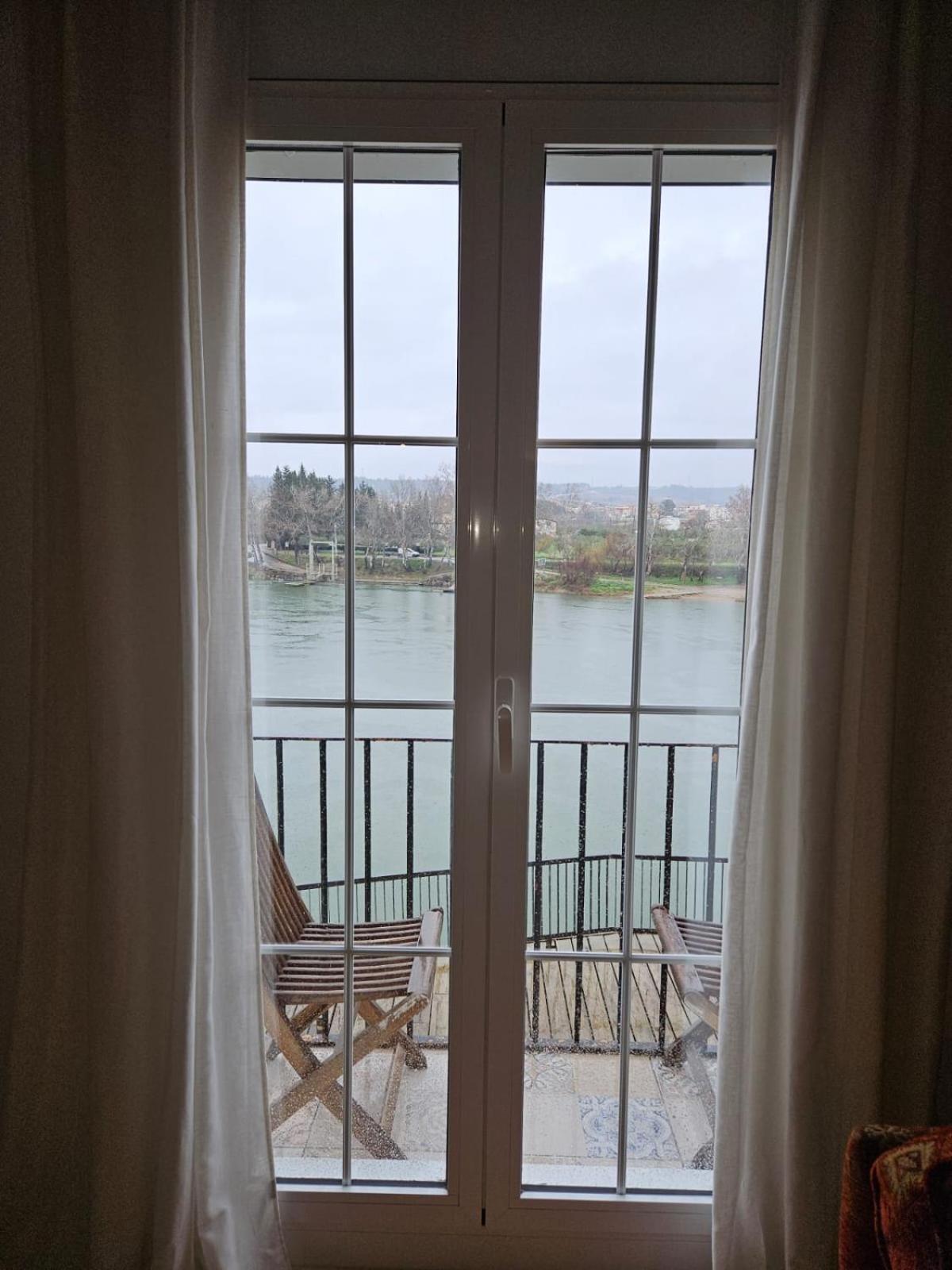 River Ebro Apartments โมราเดเบร ภายนอก รูปภาพ