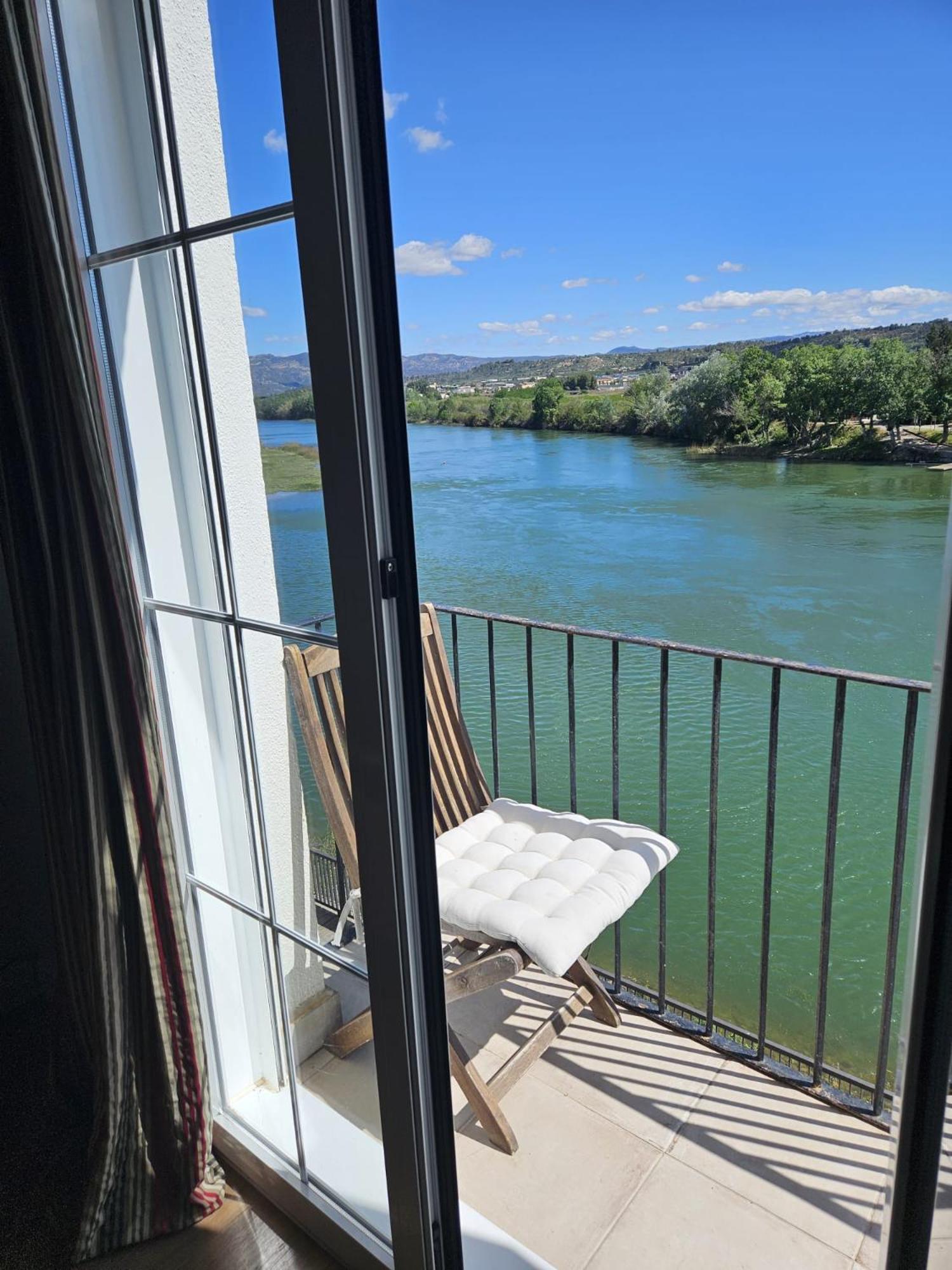 River Ebro Apartments โมราเดเบร ภายนอก รูปภาพ