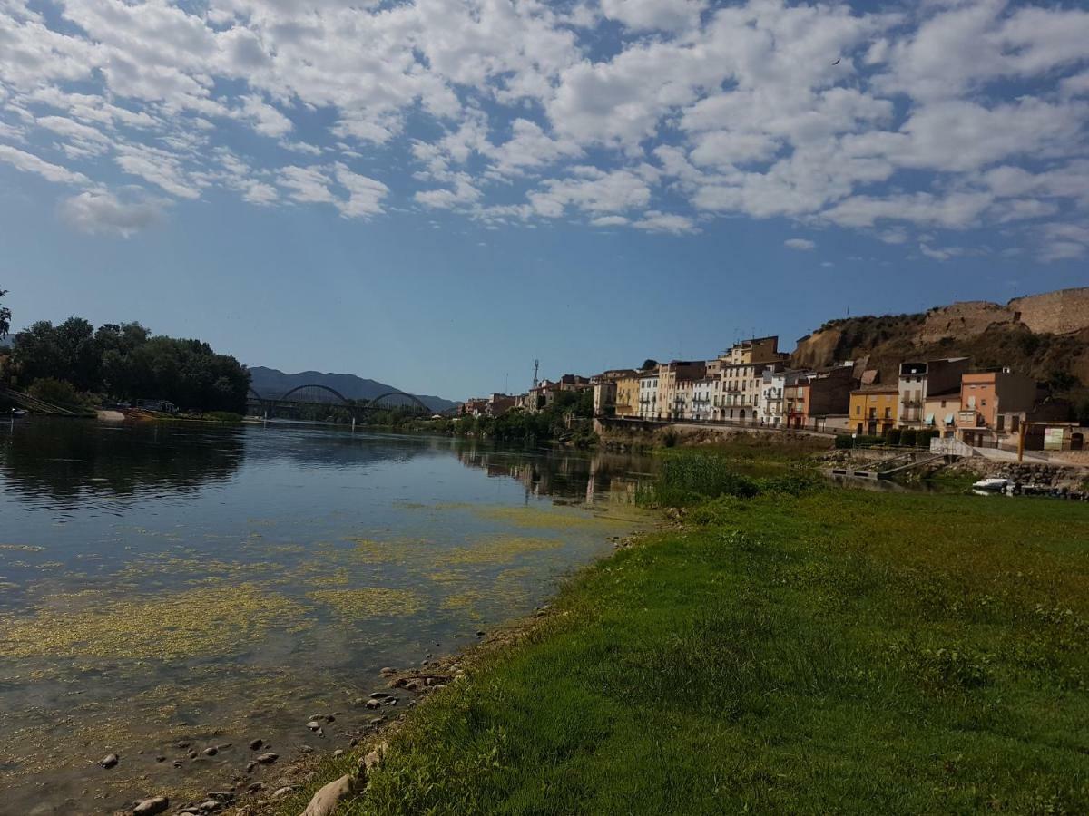 River Ebro Apartments โมราเดเบร ภายนอก รูปภาพ